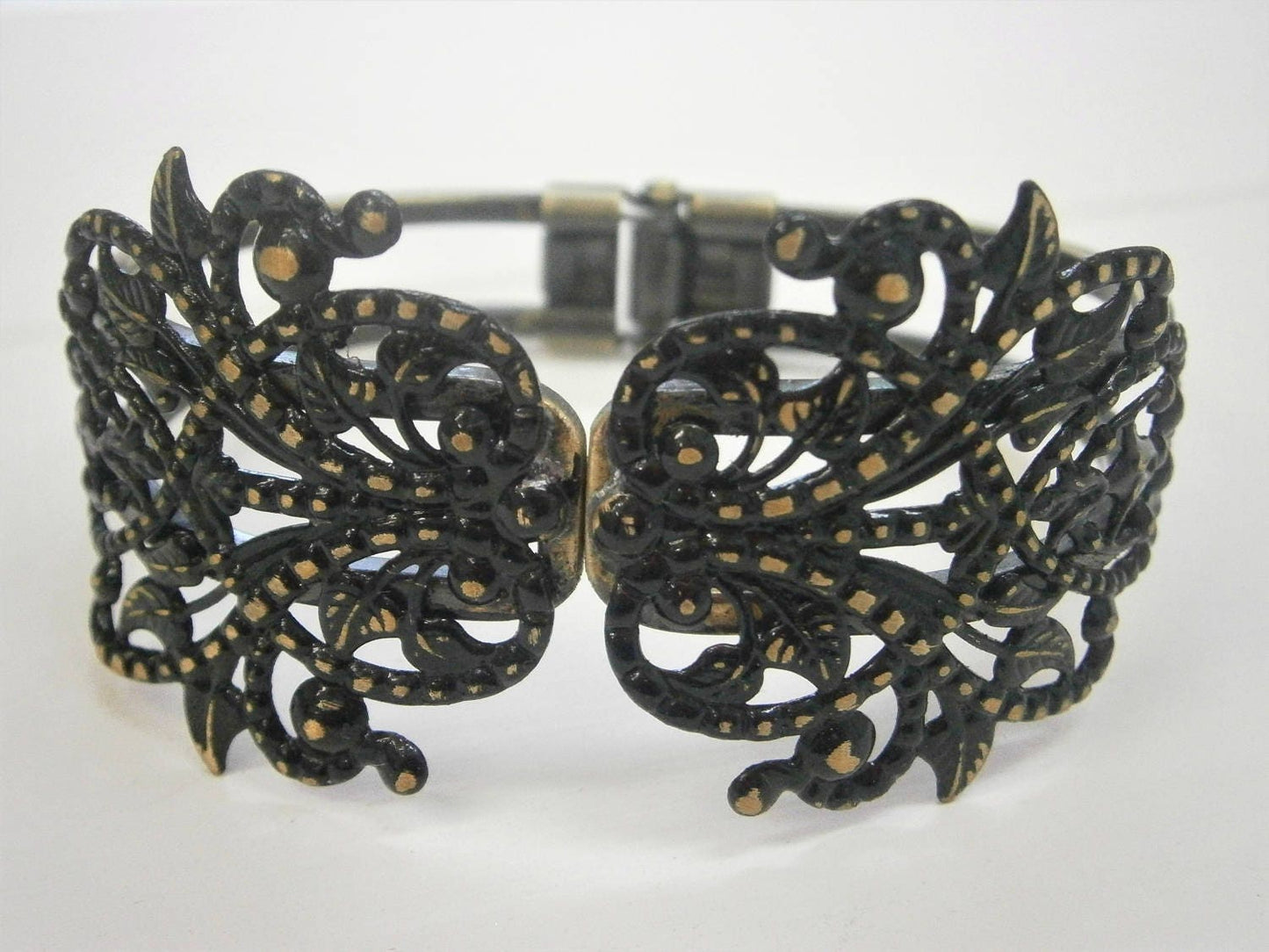 Black Patina Antique Bronze Filigree Cuff Bracelet/Boho Bracelet/Nature Inspired Bracelet/Bridesmaid Bracelet/Shabby Chic Jewelry