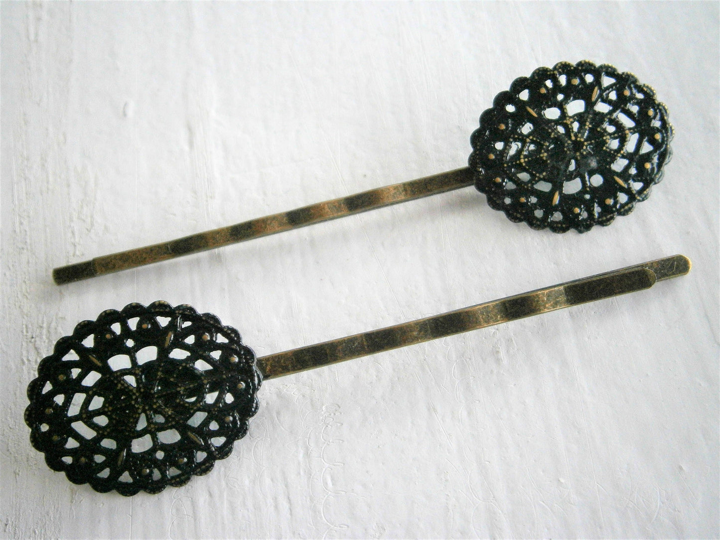 Black Oval Filigree Patina Antique Bronze Bobby Pins Set of Two/Hair Clips/Bohemian Hair Clips/Shabby Chic Hair Clips/Bobby Pins