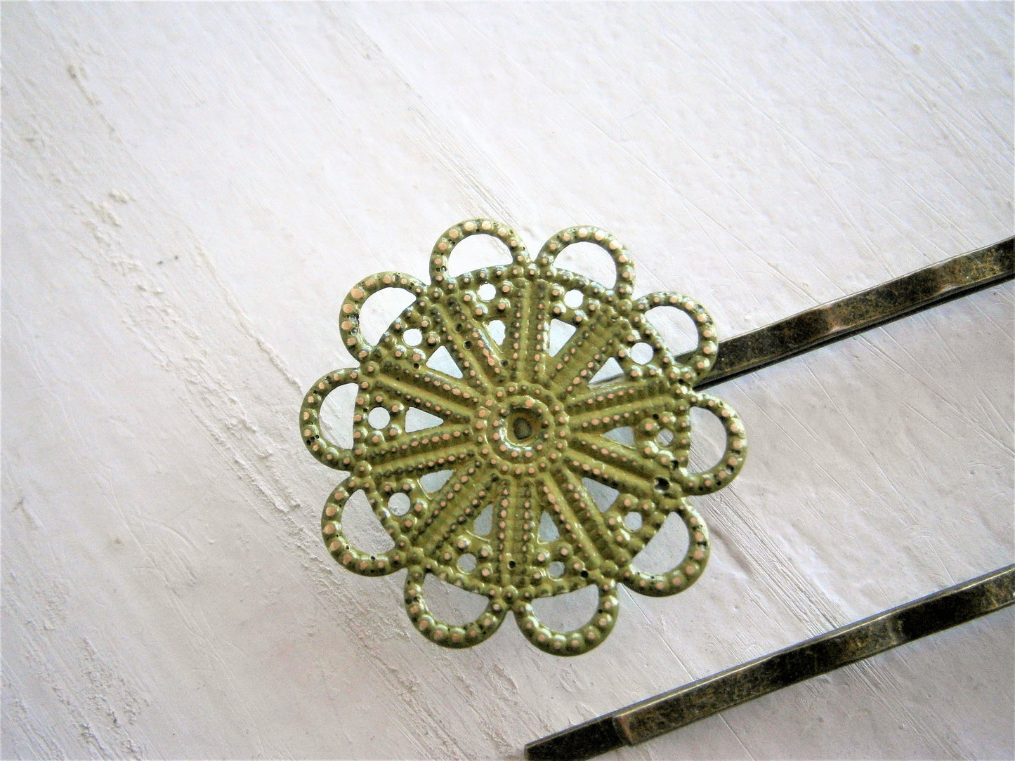 Olive Green Patina Large Filigree Daisy Antique Bronze Bobby Pins Set of 2/Bohemian Hair Clips/Shabby Chic Hair Clips/Rustic Wedding