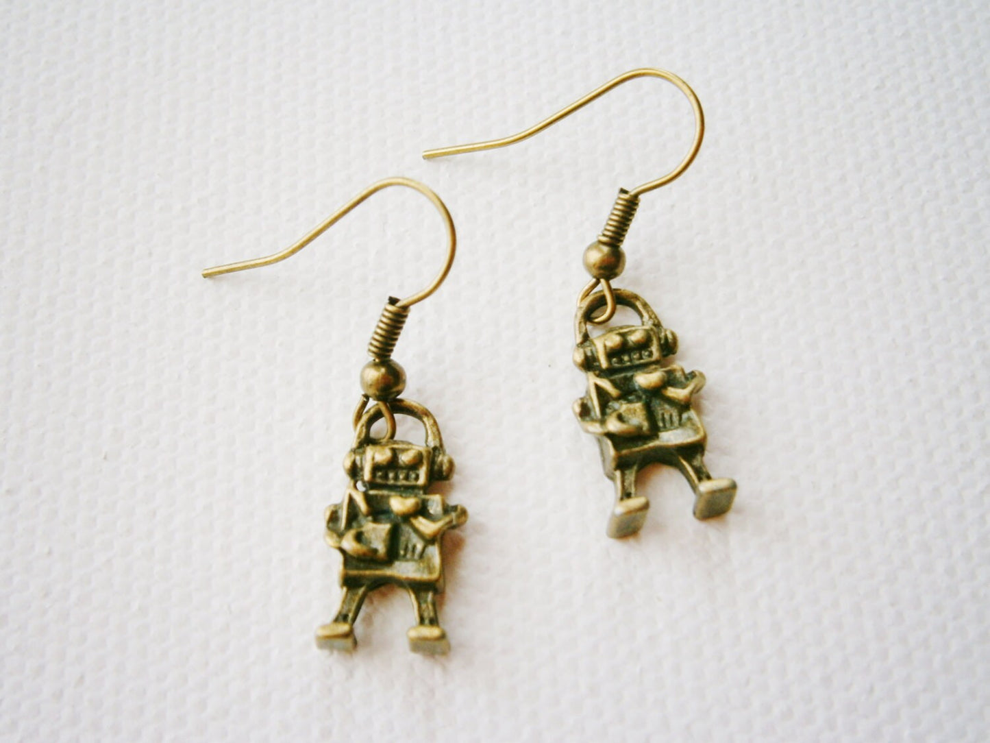 Antique Bronze Tiny Robot Charm Dangle Earrings/Boho Earrings/Steampunk Earrings/Robot Earrings