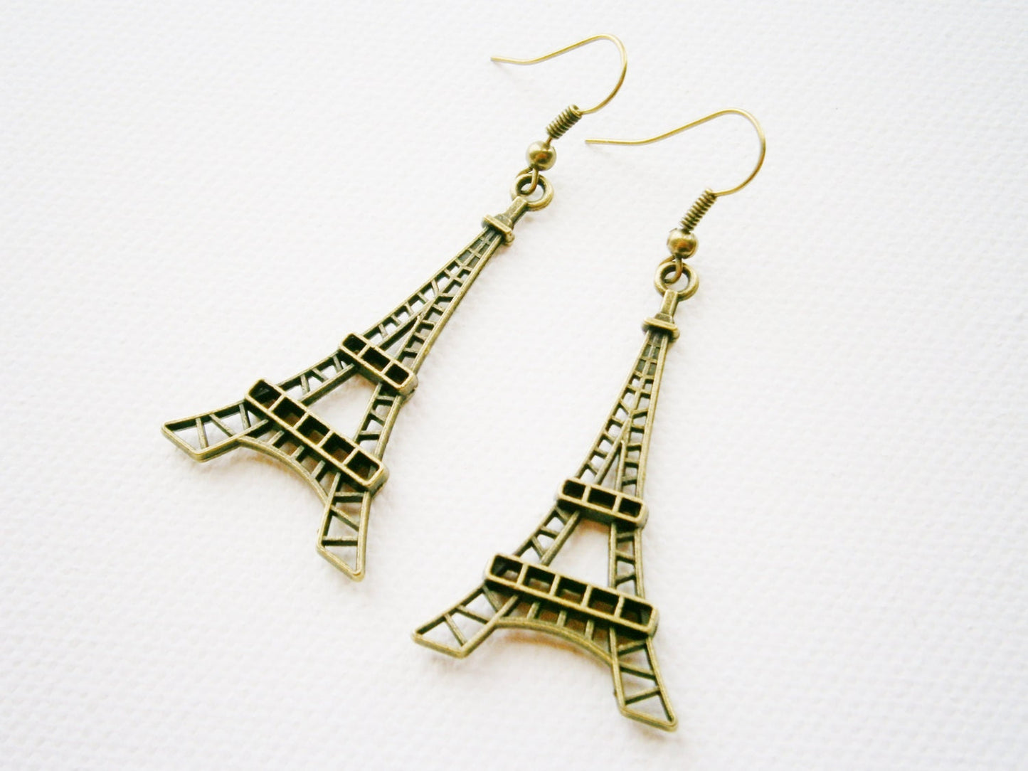 Antique Bronze Eiffel Tower Pendant Dangle Earrings/Boho Earrings/Steampunk Earrings/Paris Earrings