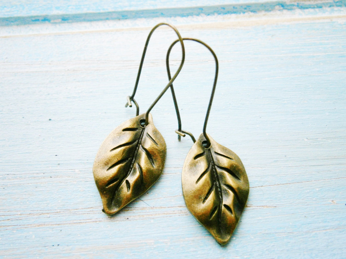Antique Bronze Filigree Leaf Charm Pendant On Antique Bronze Kidney Wire Earring Hooks/Dangle Earrings/Boho Earrings