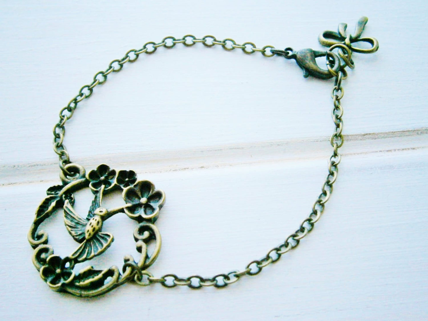 Antique Bronze Humingbird Bracelet/Boho Bracelet/Nature Inspired Bracelet/Woodland Jewelry/Bridesmaid Bracelet/Bird Bracelet/Garden Bracelet