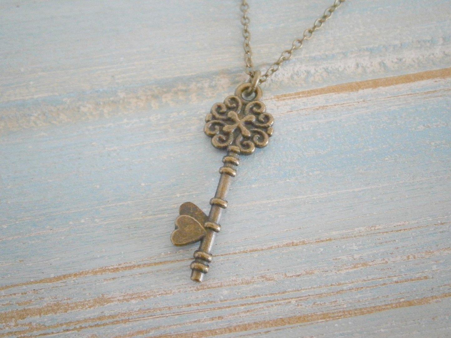Antique Bronze Plated Small Key Charm Necklace/Boho Necklace/Bridesmaids Gifts/Charm Necklace/Key Necklace/Love Necklace/Steampunk Jewellery