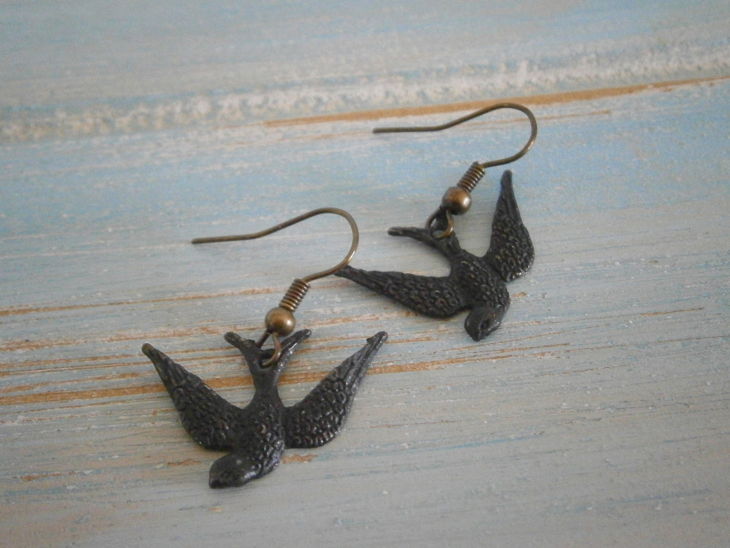 Black Bird/Black Painted Patina Swallow Bird Charm On Antique Bronze Plated Earwires/Boho Jewelry/Nature Inspired/Woodland Jewelry/Patina Jewelry