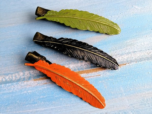 One Feather Hand Painted Patina Antique Bronze Boho Alligator Hair Clip/Hair Clip/Rustic Hair Clip/Wedding Hair Accessory/Feather Hair Clip