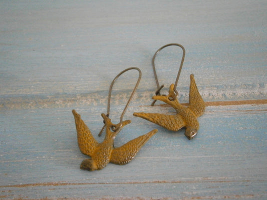 Ochre/Yellow Painted Patina Swallow Bird Charm On Antique Bronze Plated Kidney Wires/Boho Jewelry/Nature Inspired/Woodland Jewelry/Patina Jewelry