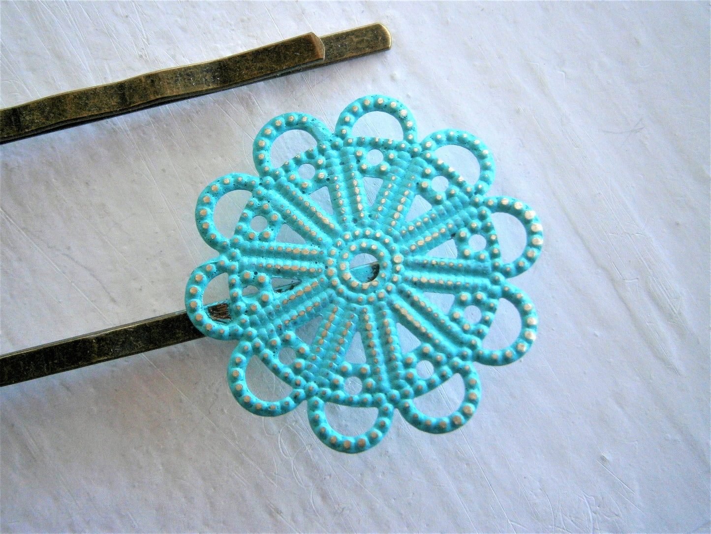 Turquoise Patina Large Filigree Daisy Antique Bronze Bobby Pins Set of 2/Hair Clip/Bohemian Hair Clips/Shabby Chic Hair Clips/Rustic Wedding