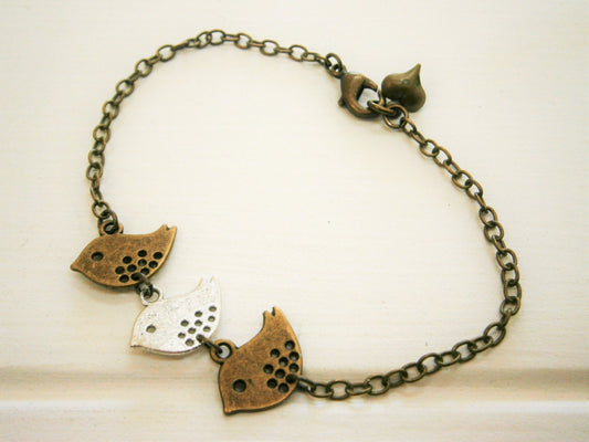 Antique Bronze & Silver Plated Three Sparrow Bird Charm Bracelet/Boho Bracelet/Nature Inspired Bracelet/Woodland Jewelry/Wedding Jewelry