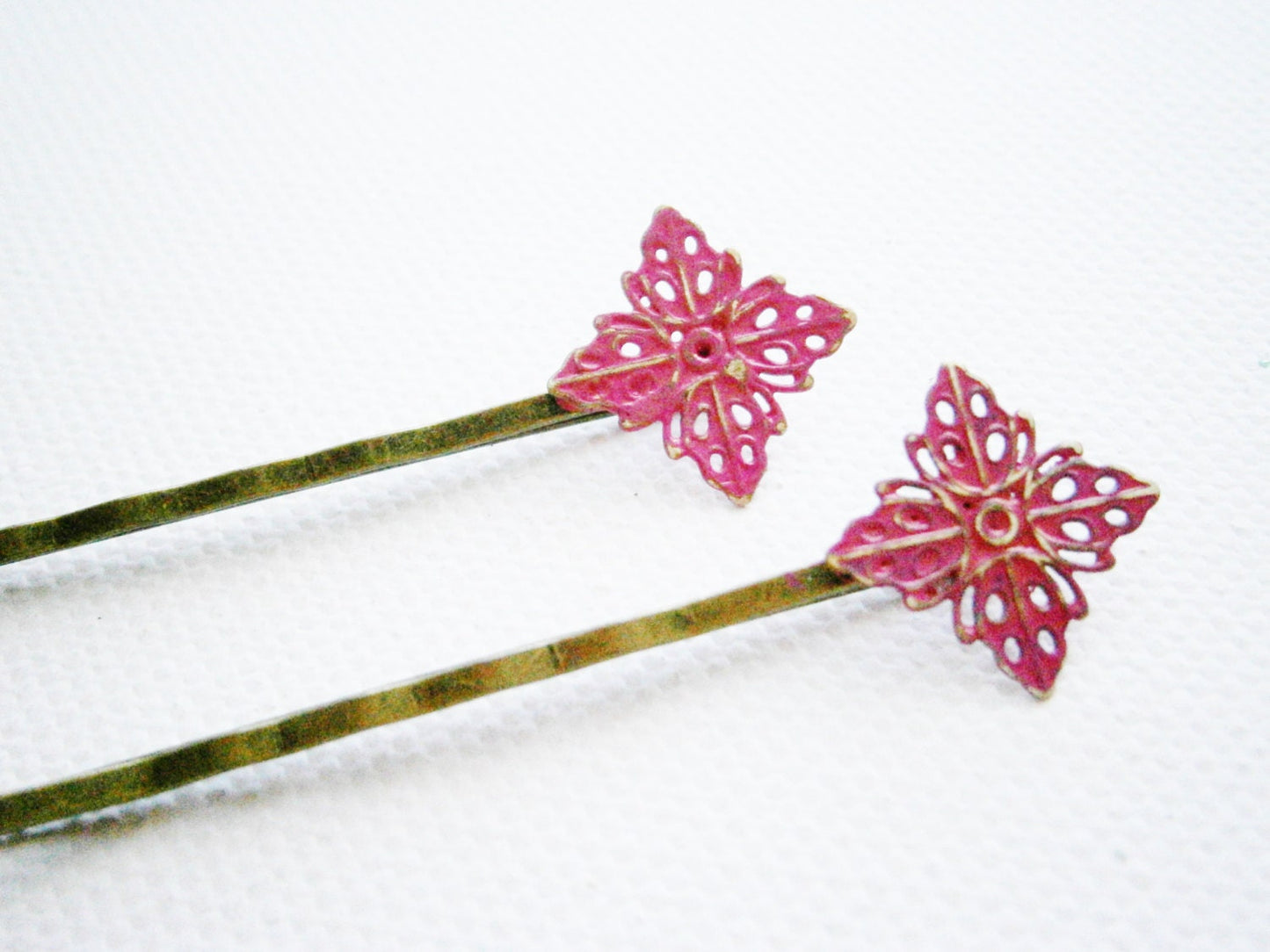 Hot Pink Filigree Patina Antique Bronze Bobby Pins Set of Two/Hair Clips/Bohemian Hair Clips/Shabby Chic Hair Clips/Bobby Pins/Vintage Style